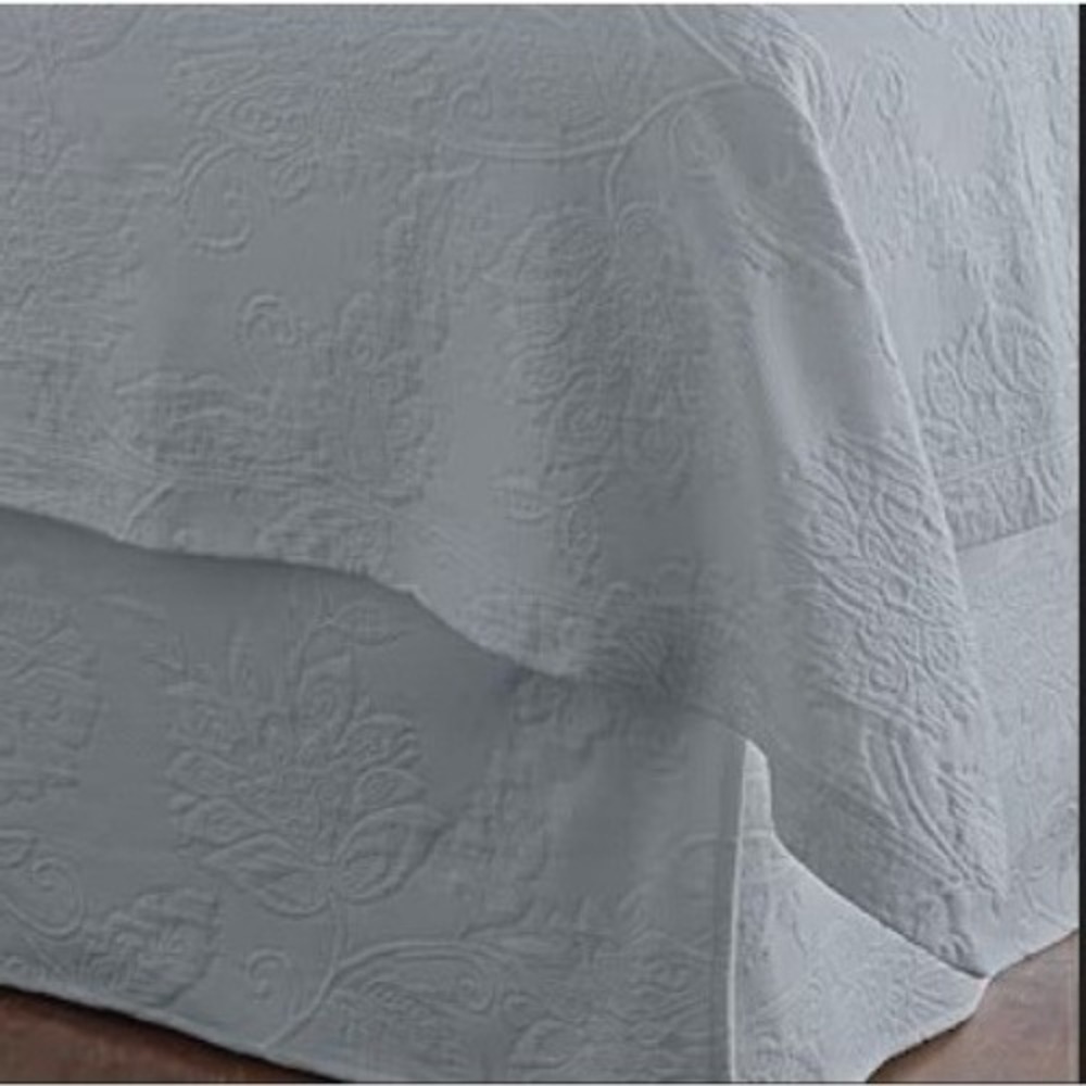 The Company Store Putnam Cotton Matelasse Bedskirt Twin 14in Sterling Gray